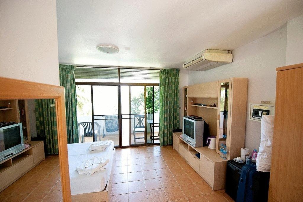 Karon Cliff Contemporary Boutique Bungalows Hotel Luaran gambar